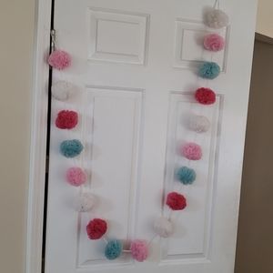 Brand new ashland garland pink blue white 6 feet